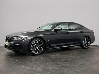 Grijs Occasion 2022 BMW 530 Sedan | € 43.880 (Iets duurder)