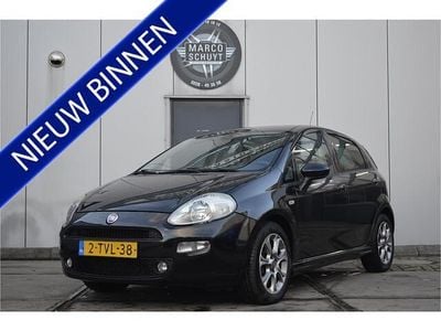 Zwart (metallic) Occasion 2014 Fiat Punto Evo Lounge Hatchback | € 2.950 (Goede deal)