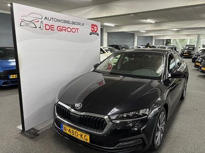 Zwart (metallic) Gebruikt 2021 Skoda Octavia Business Line Hatchback | € 17.950 (Goede deal)