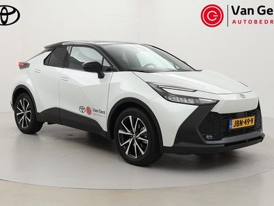 Wit Occasion 2025 Toyota C-HR SUV | € 37.999 (Eerlijke prijs)