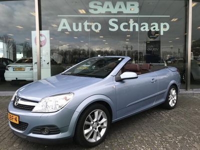 tweedehands Opel Astra Cabriolet TwinTop 1.8 Temptation Automaat | Rijkla