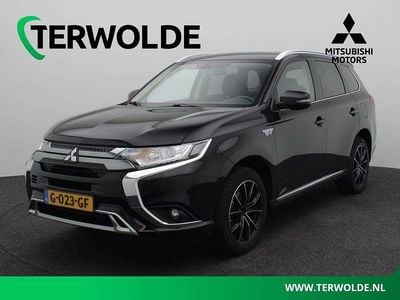 Zwart Occasion 2019 Mitsubishi Outlander P-HEV SUV | € 21.945 (Eerlijke prijs)