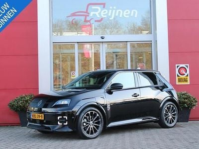 Zwart Nieuw 2025 Renault R5 Iconic Hatchback | € 33.795 (Eerlijke prijs)