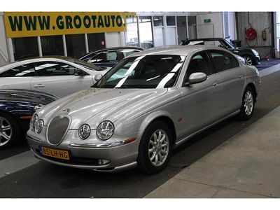 Jaguar S-Type