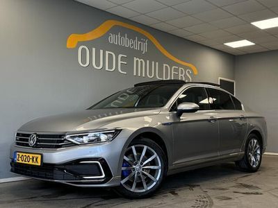 tweedehands VW Passat 1.4 TSI GTE Panoramadak/360Camera/Dodehoeksensor