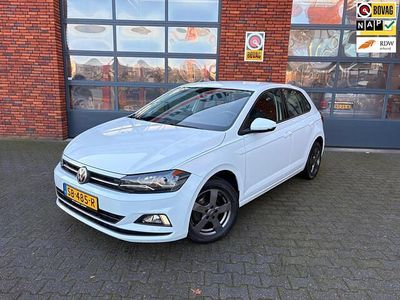 Wit Occasion 2018 VW Polo Comfortline Hatchback | € 14.450 (Eerlijke prijs)