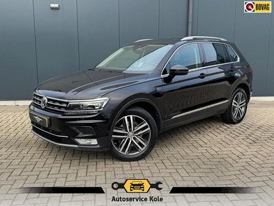 Zwart Occasion 2016 VW Tiguan Highline SUV | € 21.940 (Eerlijke prijs)