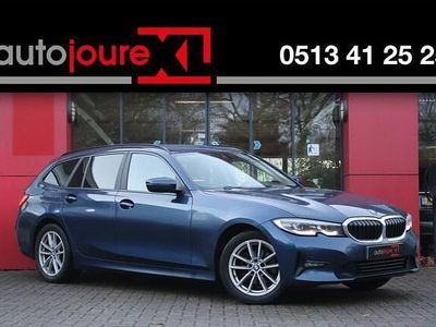 Blauw Gebruikt 2021 BMW 318 Stationwagen | € 23.950 (Eerlijke prijs)