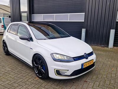 Occasion 2015 VW e-Golf GTE Hatchback | € 10.999 (Eerlijke prijs)