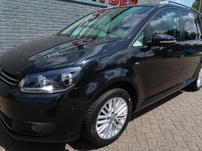Zwart Occasion 2014 VW Touran Comfortline MPV | € 12.913 (Iets duurder)