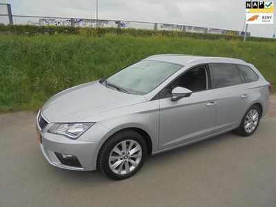 tweedehands Seat Leon ST leon 1.0 benzine airco ecc lmv navigatie eerste eigenaar