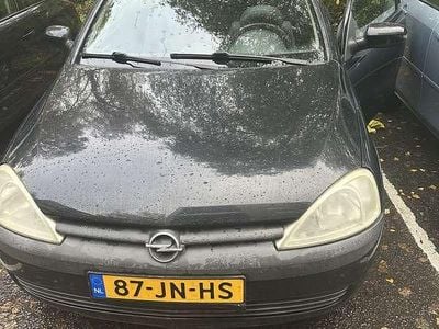 Zwart Gebruikt 2002 Opel Corsa Sport Hatchback | € 650 (Goede deal)