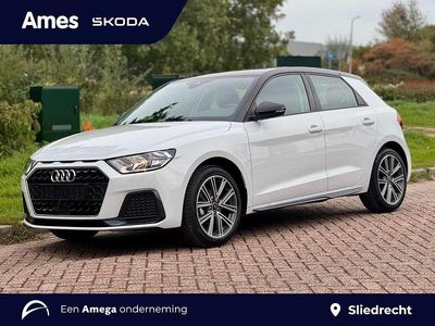 Wit Nieuw 2025 Audi A1 Sportback Advanced Hatchback | € 30.895 (Iets duurder)