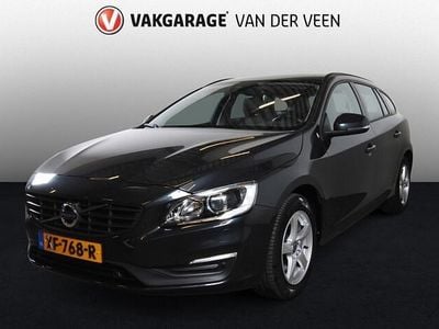 Grijs Occasion 2018 Volvo V60 Summum Stationwagen | € 17.945