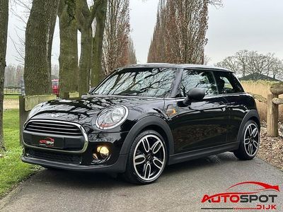 Zwart Gebruikt 2014 Mini ONE Pepper Hatchback | € 9.450 (Eerlijke prijs)