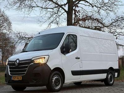 Wit Gebruikt 2022 Renault Master Komfort Van | € 14.950 (Iets duurder)