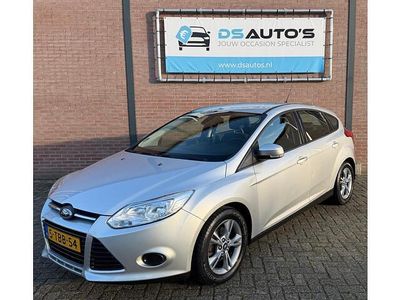 Grijs (metallic) Occasion 2014 Ford Focus Hatchback | € 5.199 (Eerlijke prijs)