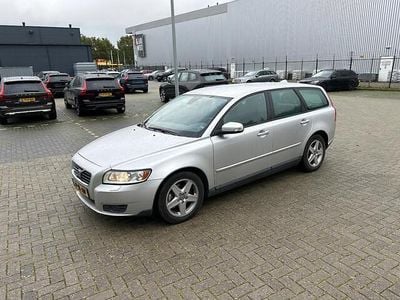 Grijs Occasion 2007 Volvo V50 Stationwagen | € 1.990 (Eerlijke prijs)