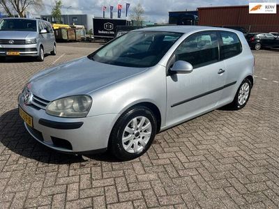 tweedehands VW Golf V 1.4 Trendline GOED LEZEN