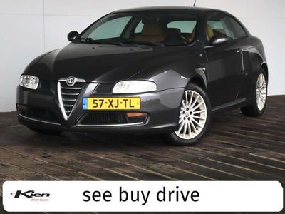 Alfa Romeo GT