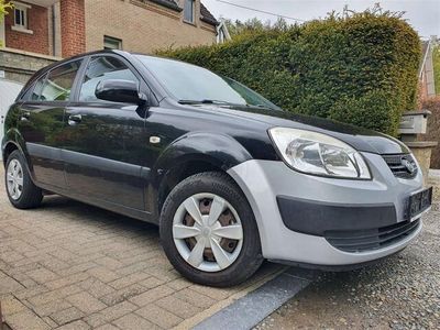 tweedehands Kia Rio 1.4i/GPS/CAMERA/BLUETOOTH/GARANTIE