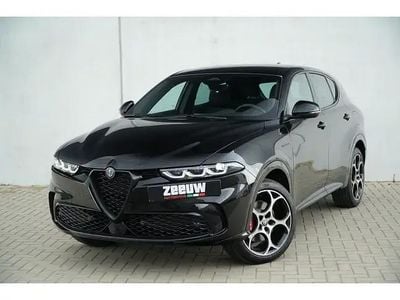 Zwart, metallic lak Occasion 2024 Alfa Romeo Tonale Veloce SUV | € 47.900 (Duur)