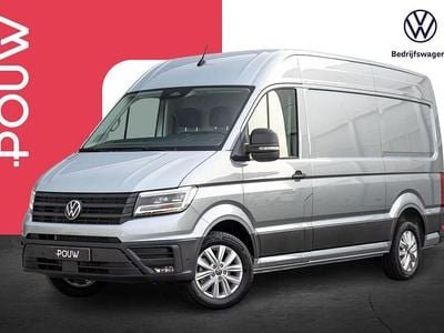 Zilver (metallic) Occasion 2024 VW Crafter Exclusive Van | € 43.550 (Eerlijke prijs)