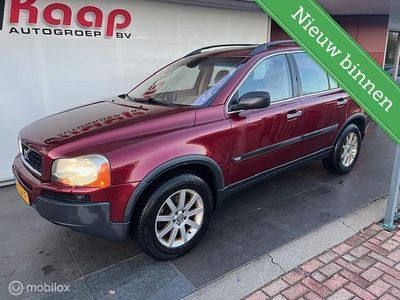 Rood Occasion 2003 Volvo XC90 SUV | € 4.999