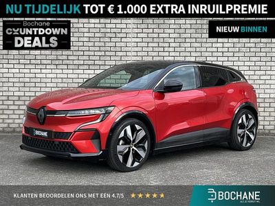 Rood Gebruikt 2022 Renault Mégane IV Techno Hatchback | € 25.900