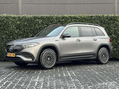 Grijs Gebruikt 2022 Mercedes EQB250 AMG line SUV | € 30.950 (Eerlijke prijs)