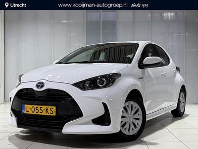 Wit Gebruikt 2021 Toyota Yaris Hybrid Comfort Hatchback | € 20.049 (Eerlijke prijs)