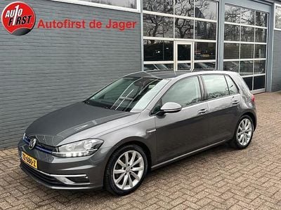 Occasion VW Golf VII Highline 131 PK (96 kW) 2018 Grijs (metallic) Hatchback