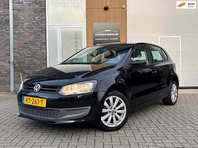 Zwart Occasion 2010 VW Polo Comfortline Hatchback | € 4.199 (Goede deal)