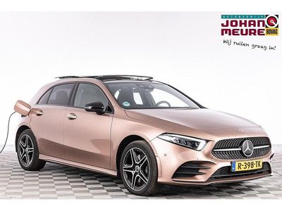 Bruin Occasion 2022 Mercedes A250 AMG line Hatchback | € 29.900 (Goede deal)