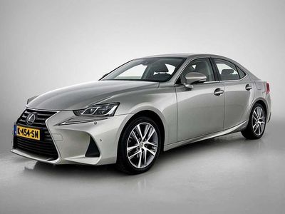 Lexus IS300