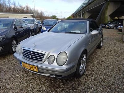 Occasion Mercedes CLK230 193 PK (141 kW) 1998 Grijs Cabriolet