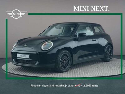 Occasion Mini Cooper Essential 135 kW (184 PK) 2025 Zwart Hatchback