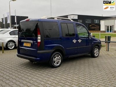 Occasion Fiat Doblò 103 PK (75 kW) 2002 Blauw, metallic lak MPV