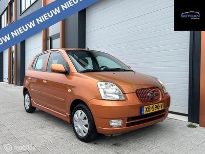 Oranje Occasion 2005 Kia Picanto LX Hatchback | € 1.249 (Eerlijke prijs)