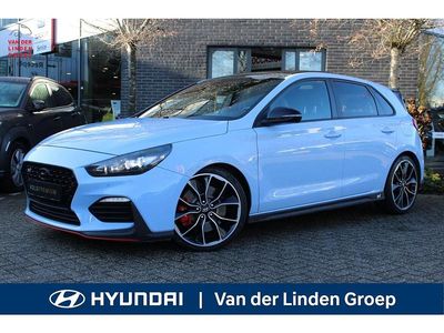 Performance blue (blauw metallic) Occasion 2019 Hyundai i30 Hatchback | € 29.950 (Iets duurder)