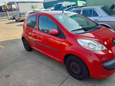 Rood Gebruikt 2007 Peugeot 107 Hatchback | € 1.100 (Eerlijke prijs)
