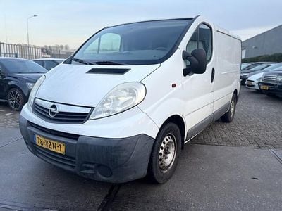 Wit Occasion 2009 Opel Vivaro MPV | € 2.950 (Eerlijke prijs)