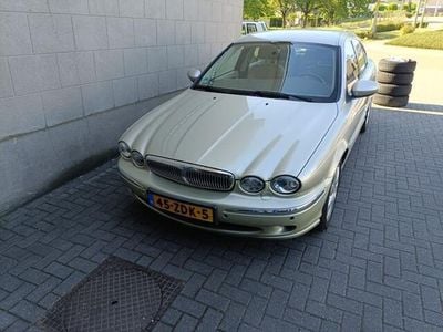 Jaguar X-type