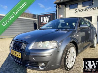 Grijs Gebruikt 2005 Audi A3 Sportback Ambition Hatchback | € 2.395 (Eerlijke prijs)