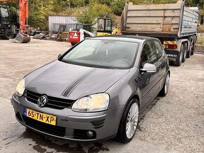 VW Golf V