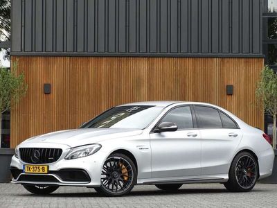 Mercedes C63 AMG