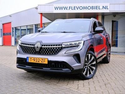 Grijs Occasion 2023 Renault Austral Techno SUV | € 26.950 (Eerlijke prijs)