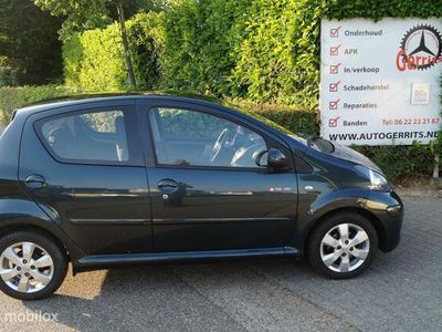 tweedehands Toyota Aygo 1.0-12V Cool met onderhouds history