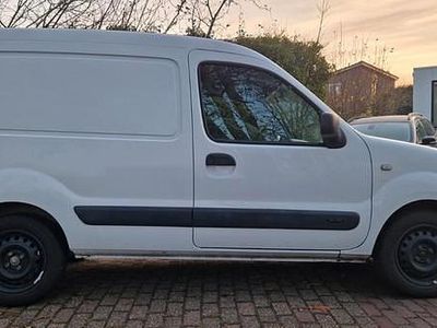 Occasion 2006 Nissan Kubistar | € 1.999 (Eerlijke prijs)