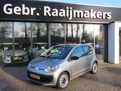 Grijs (metallic) Gebruikt 2016 VW up! move up! Hatchback | € 6.450 (Goede deal)
